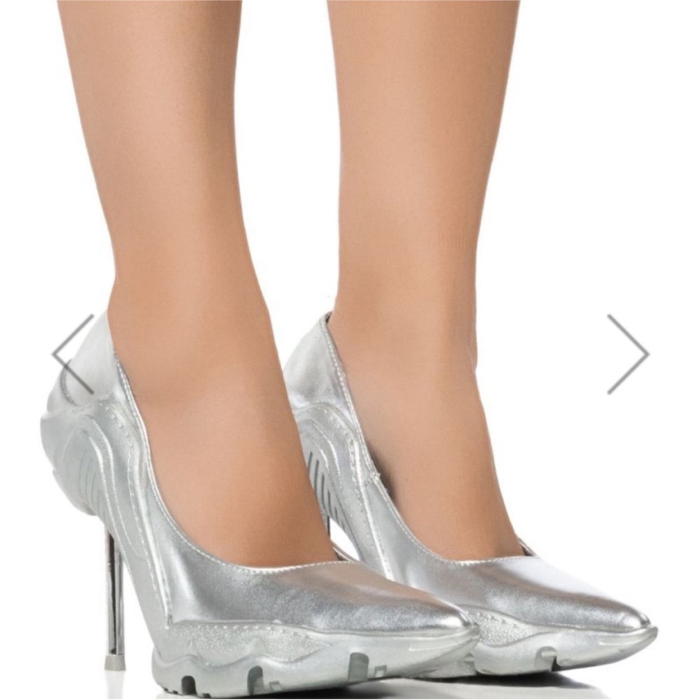 Beautiful, high heel tennis shoes
